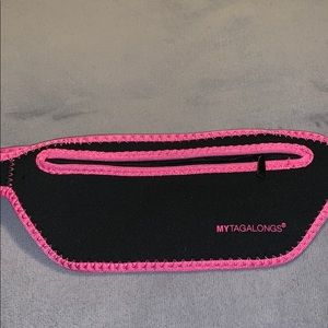 Slim fanny pack